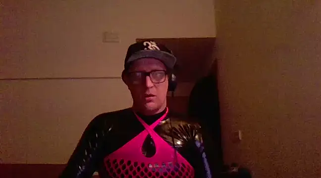 Bigthroaterboy online show from 15, 3, 2025