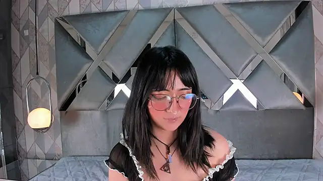 SaraMartini1 online show from 28, 1, 2025