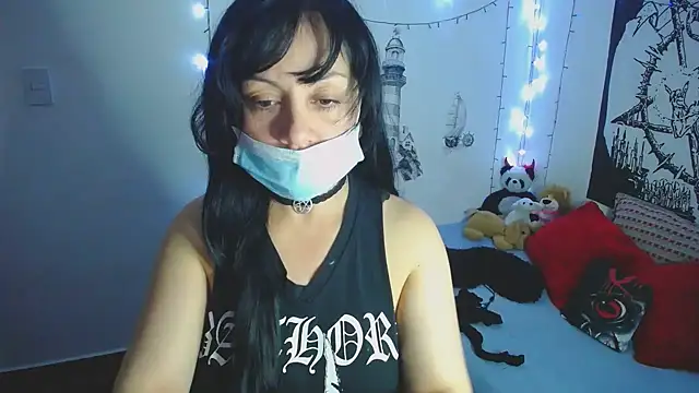 lili peach online show from 13, 12, 2024