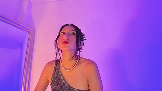 Snapshot of LyaEvanss chatting on 14, 10, 2025 LyaEvanss online show from 14, 10, 2025