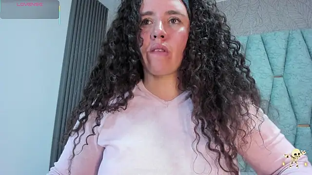 Valeria  soler online show from 11, 11, 2025