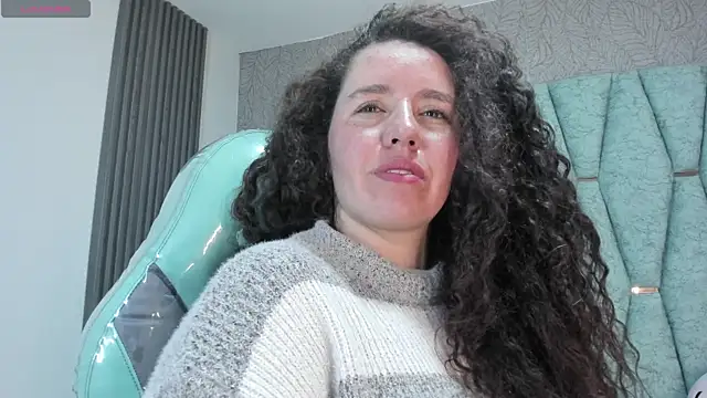 Valeria  soler online show from 12, 11, 2025