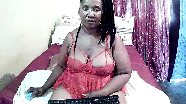 Snapshot of Pinkpussyxx chatting on 23, 1, 2025 Pinkpussyxx online show from 23, 1, 2025