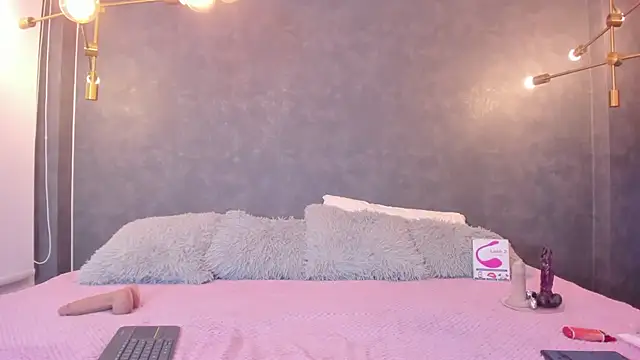 leigh-angels online show from 14, 11, 2025