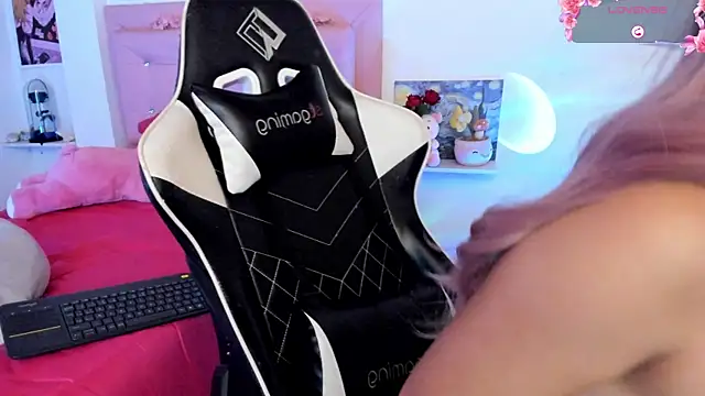 little jade online show from 13, 11, 2025