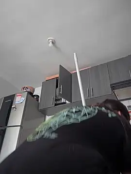 Sol biglips online show from 26, 2, 2025