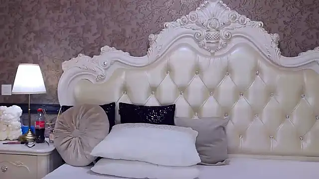 Snapshot of OliveWilson chatting on 19, 3, 2025 OliveWilson online show from 19, 3, 2025