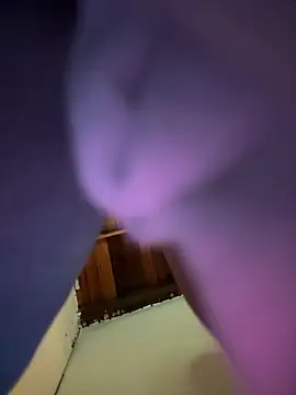 Snapshot of tom_thick chatting on 4, 11, 2025 tom thick online show from 4, 11, 2025