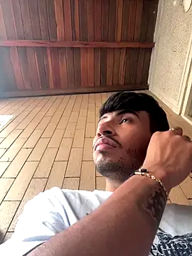 tom thick online show from 8, 1, 2026