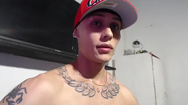 Snapshot of bix_couples chatting on 6, 11, 2025 bix couples online show from 6, 11, 2025