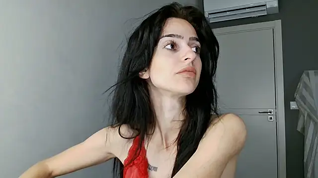 exotic brunettee online show from 2, 12, 2024