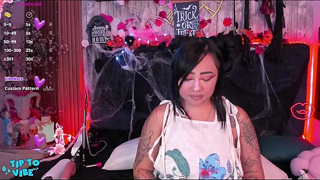 Neko Misaki online show from 11, 10, 2025