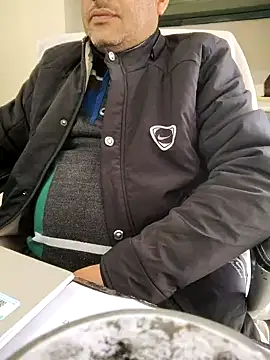 Hot-man39 online show from 31, 12, 2024