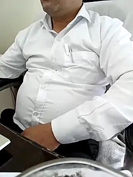 Hot-man39 online show from 20, 1, 2025