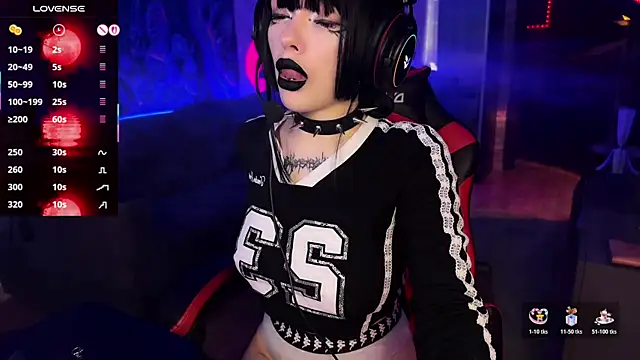 Snapshot of Eva-miller1 chatting on 21, 10, 2025 Eva-miller1 online show from 21, 10, 2025