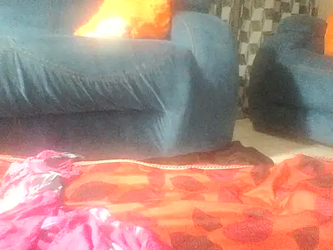 Naivegirrl online show from 14, 3, 2025