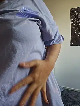 sweetcoralinee online show from 25, 3, 2026