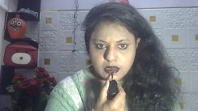 Sexy komolika online show from 18, 1, 2025