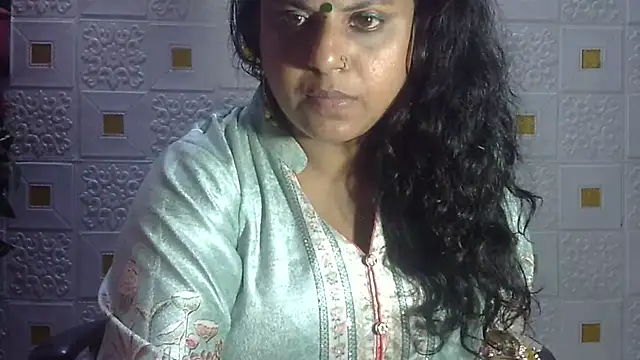 Sexy komolika online show from 26, 1, 2025