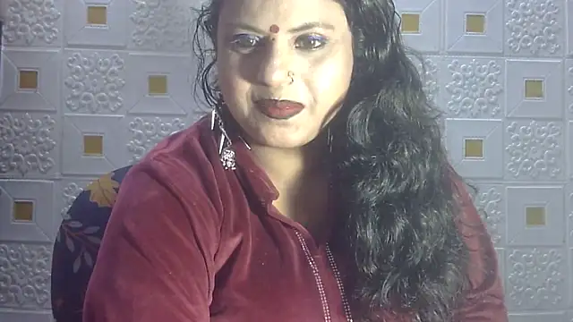 Sexy komolika online show from 28, 1, 2025