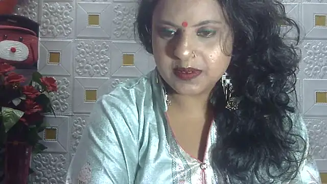 Sexy komolika online show from 26, 2, 2025