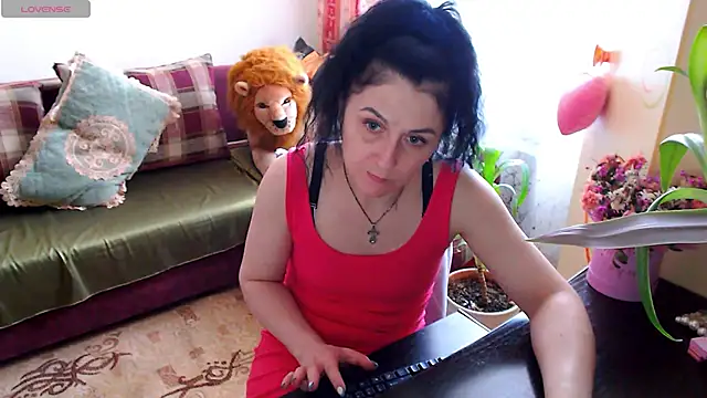 Snapshot of britney_preciouss chatting on 16, 2, 2025 britney preciouss online show from 16, 2, 2025