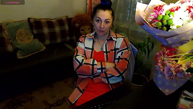 Snapshot of britney_preciouss chatting on 12, 3, 2025 britney preciouss online show from 12, 3, 2025