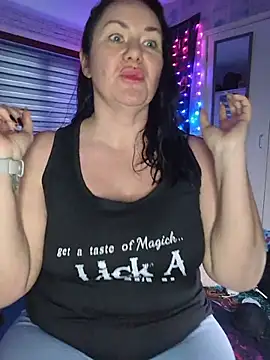 KinkyLittleWitch online show from 6, 2, 2026