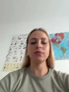streetdoll online show from 12, 1, 2025