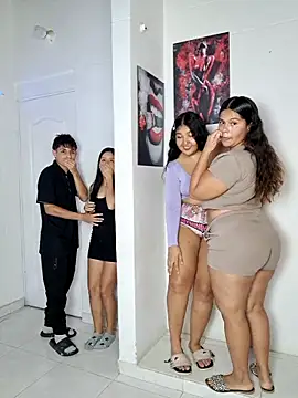 royalgirls x online show from 3, 2, 2026