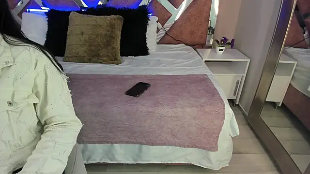 PaulinaDuarte online show from 19, 11, 2025