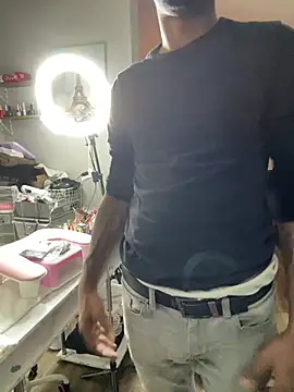 ElasticFantasic444 online show from 6, 2, 2026