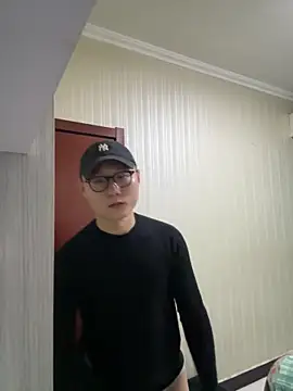 Snapshot of Eric246 chatting on 24, 2, 2026 Eric246 online show from 24, 2, 2026