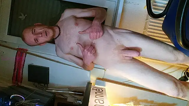 Snapshot of BongChannel chatting on 22, 1, 2025 BongChannel online show from 22, 1, 2025