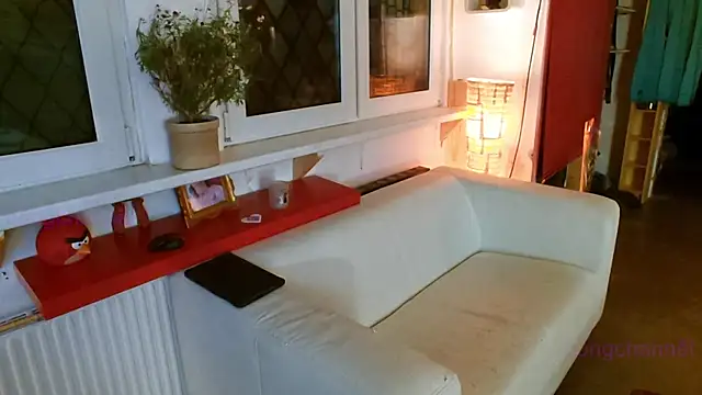 Snapshot of BongChannel chatting on 2, 2, 2025 BongChannel online show from 2, 2, 2025