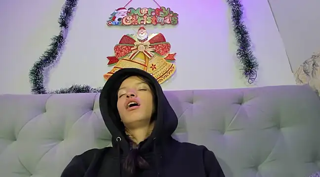 Emma-Wilson online show from 20, 12, 2024