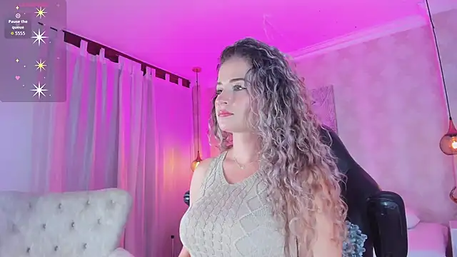 Shantall   online show from 21, 10, 2025