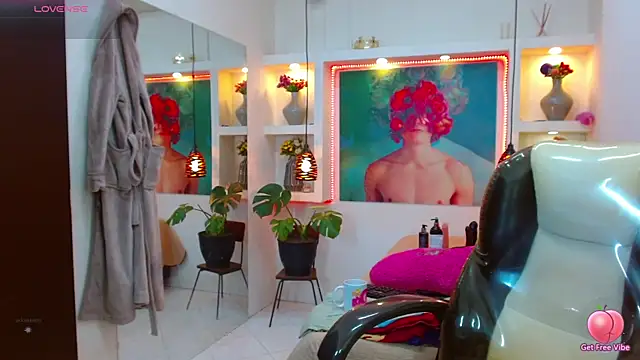 lorenapinto online show from 5, 11, 2025