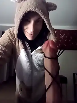 freyamoret online show from 13, 3, 2025