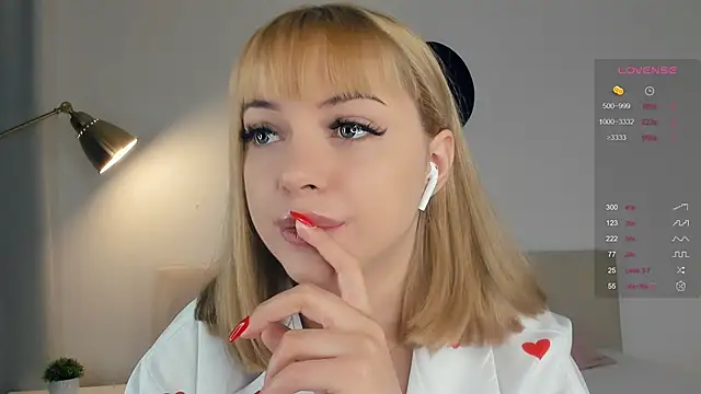 KateDolphin online show from 12, 1, 2025