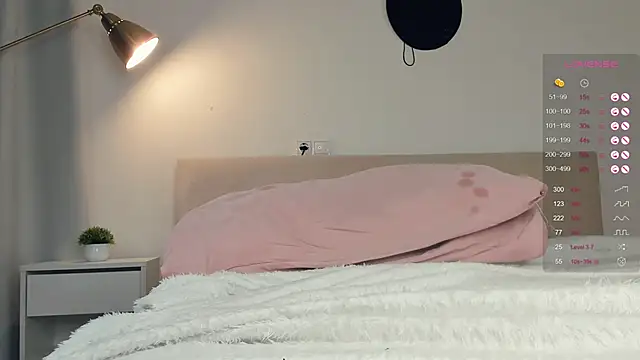 KateDolphin online show from 12, 1, 2025