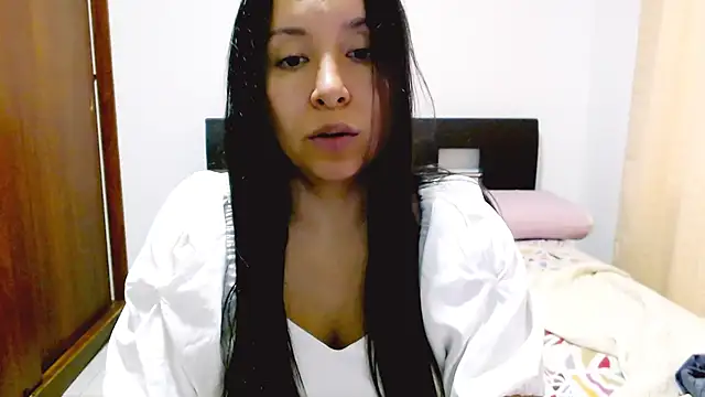 emely sexx20 online show from 16, 12, 2024
