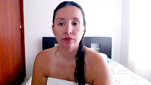 emely sexx20 online show from 15, 2, 2025