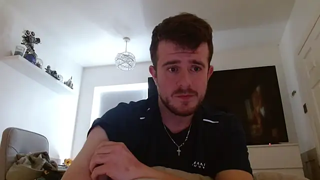 Snapshot of maxy49 chatting on 2, 11, 2025 maxy49 online show from 2, 11, 2025