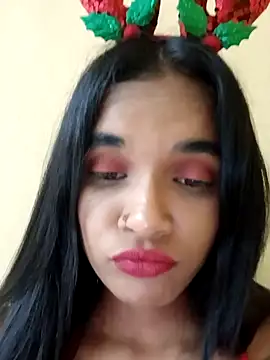 Snapshot of Indianqueen03 chatting on 24, 12, 2024 Indianqueen03 online show from 24, 12, 2024