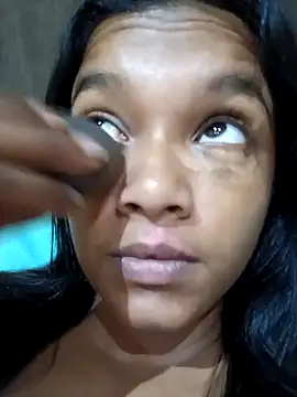 Snapshot of Indianqueen03 chatting on 6, 1, 2025 Indianqueen03 online show from 6, 1, 2025