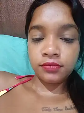 Snapshot of Indianqueen03 chatting on 7, 1, 2025 Indianqueen03 online show from 7, 1, 2025