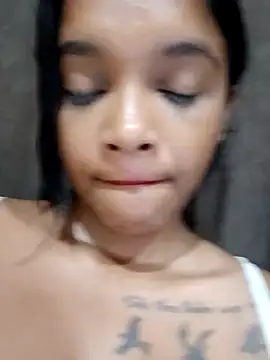 Snapshot of Indianqueen03 chatting on 8, 1, 2025 Indianqueen03 online show from 8, 1, 2025