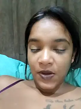 Snapshot of Indianqueen03 chatting on 17, 1, 2025 Indianqueen03 online show from 17, 1, 2025