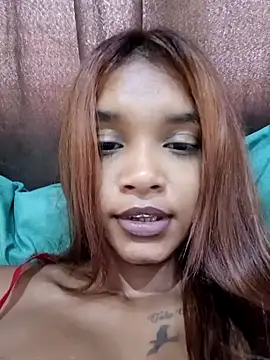 Snapshot of Indianqueen03 chatting on 2, 2, 2025 Indianqueen03 online show from 2, 2, 2025